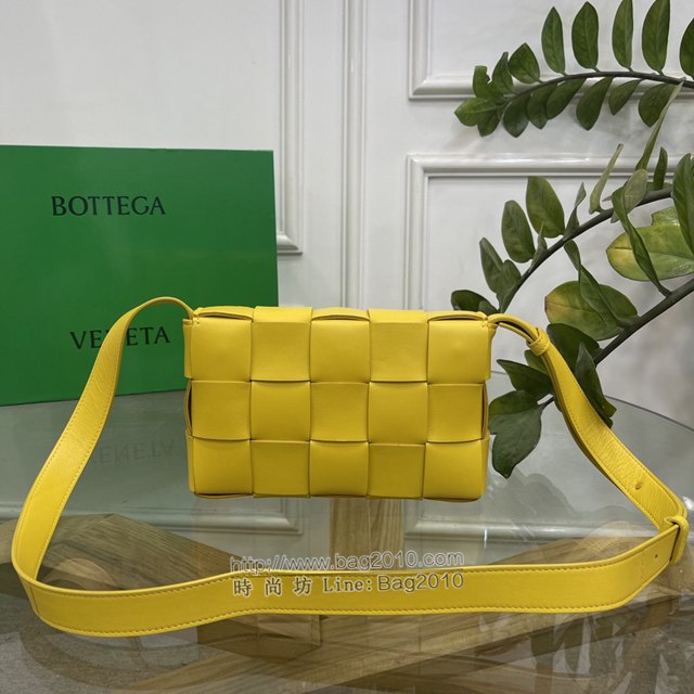 Bottega veneta高端女包 KF0017 寶緹嘉Cassette肩背女包 BV新款放大編織斜挎包  gxz1382